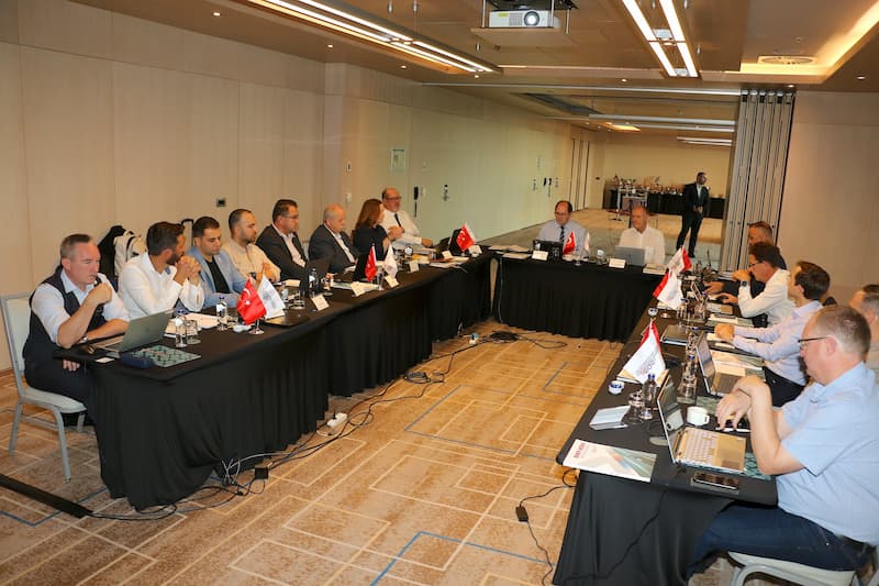 C L C C R T R E D E R3