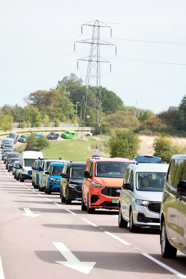 Ford Transit'ten 60. Yılında Guinness Dünya Rekorut 2