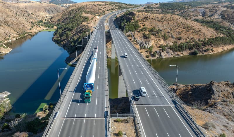 Hareket Türkiye’nin En Uzun Rüzgar Türbini Kanatlarını Taşıdı (4)