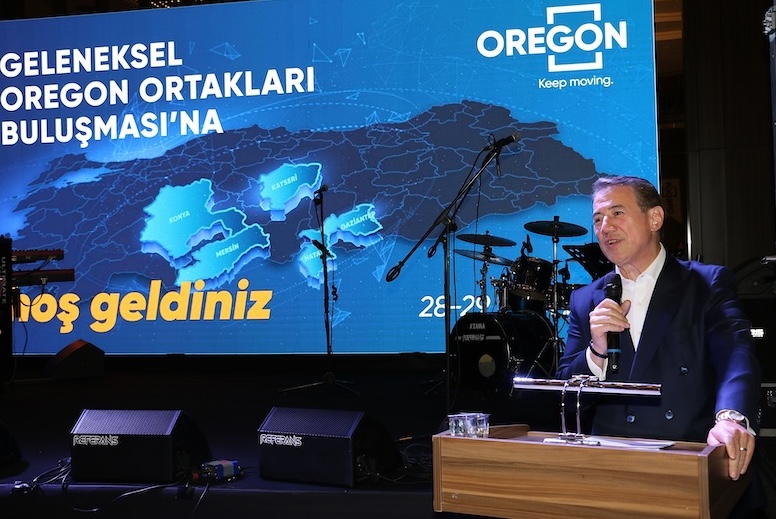 Eyüp Bartik Yemekte