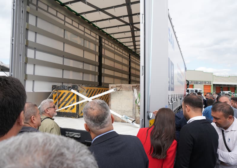 Yeni Nesil Tenteli Perdeli Araç İnceleme 1