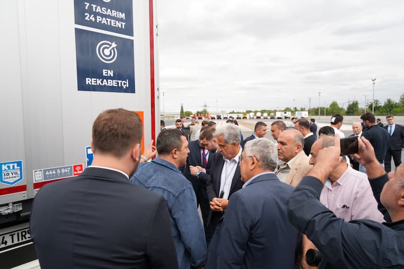 Yeni Nesil Tenteli Perdeli Araç İnceleme 2