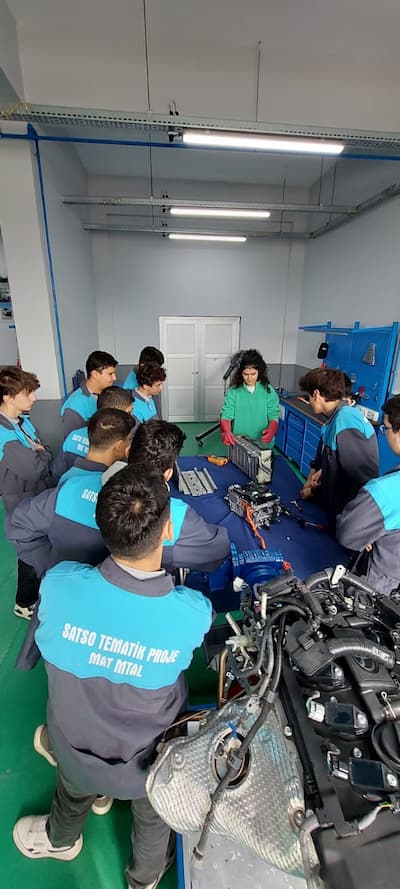 1762413392 Otokar Ile Guclu Yarinlar Gorsel4