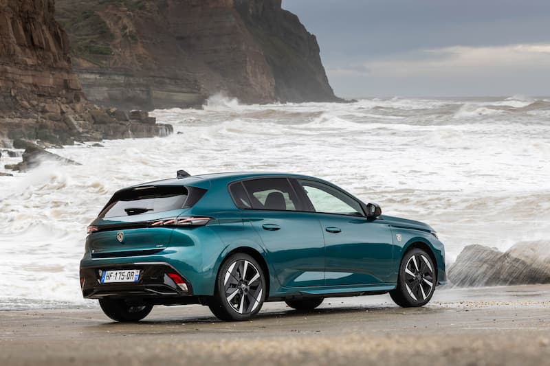 Yeni̇ Peugeot 308 3