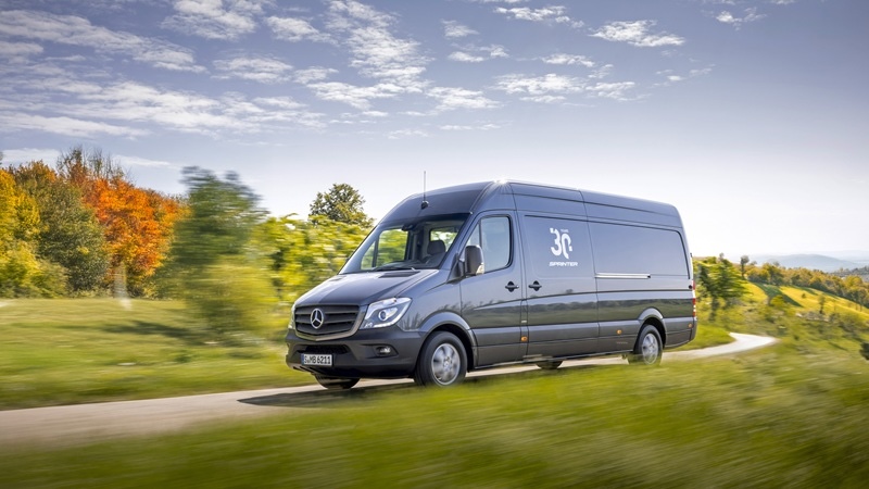 Mercedes Benz Sprinter-3