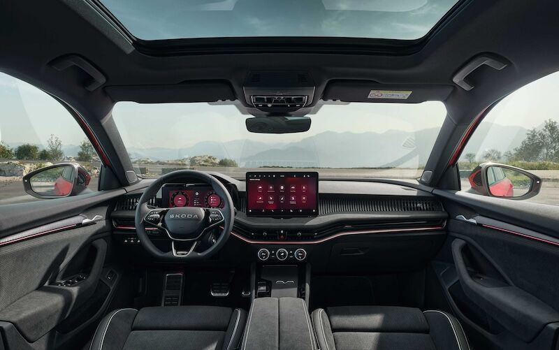 Skoda Superb Sportline (3)