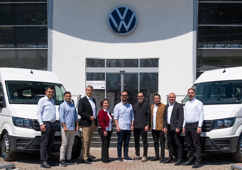 1776251878 V W Ticari V T R 3-1