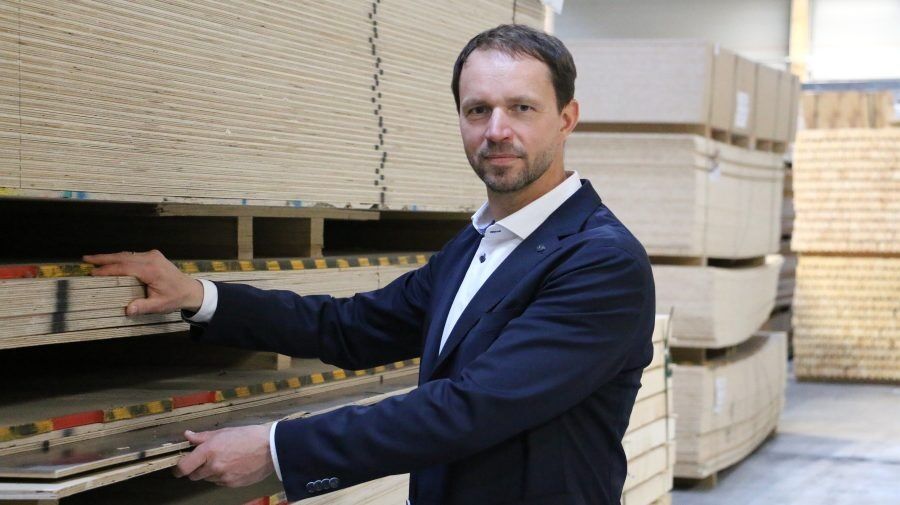 I M G 8717 900X505-1