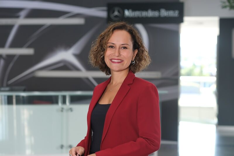 Mercedes Benz Türk Betulcorbacioglu 06