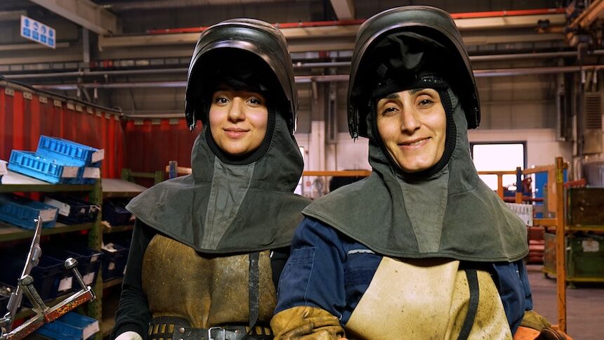 Mercedes Benz Türk Kadın İstihdamı 01