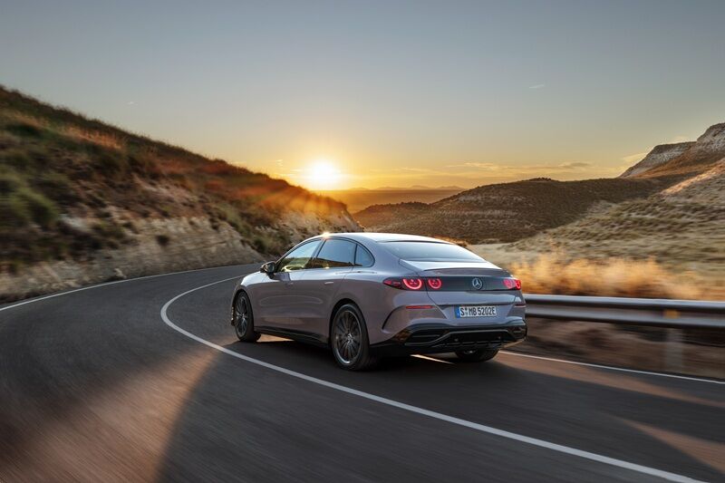 Yeni Elektrikli C Class 2