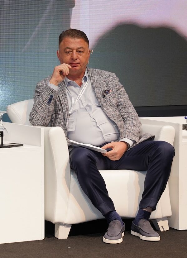 Mesut Sayar