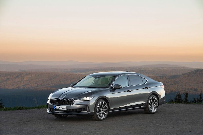 Skoda Superb-3