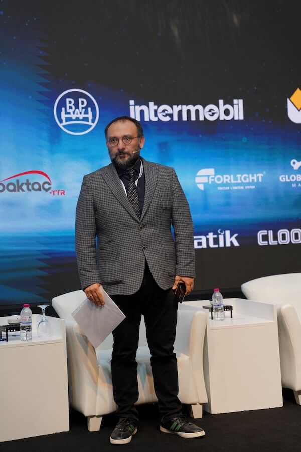 T S E Oncu Alper