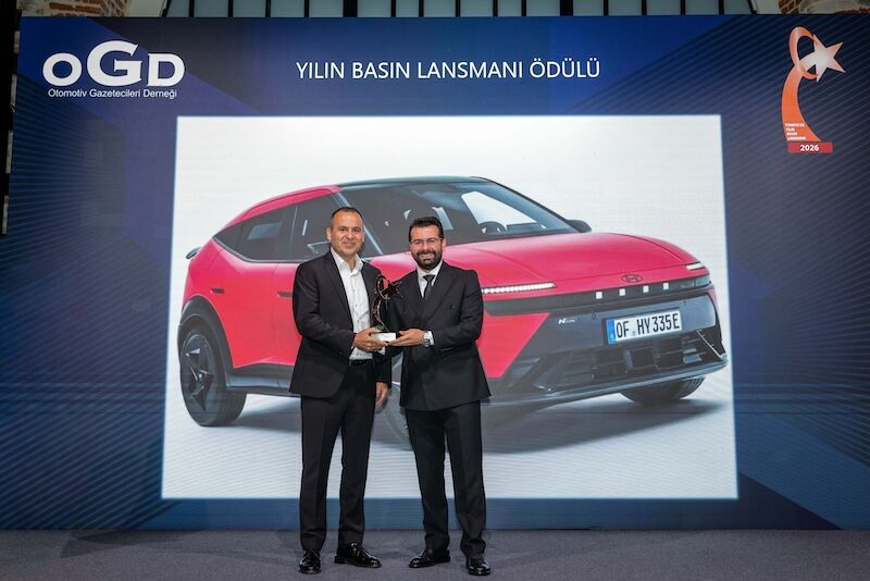 Murat Berkel Ali Yildirim Yilin Basin Lansmani Odulu