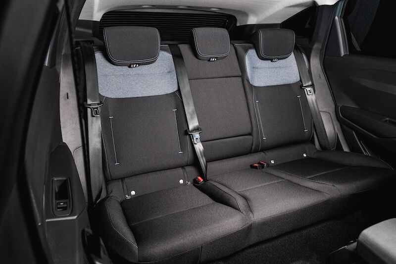 1783406408 Striker Hybrid Interieur Adrien Cortesi 33
