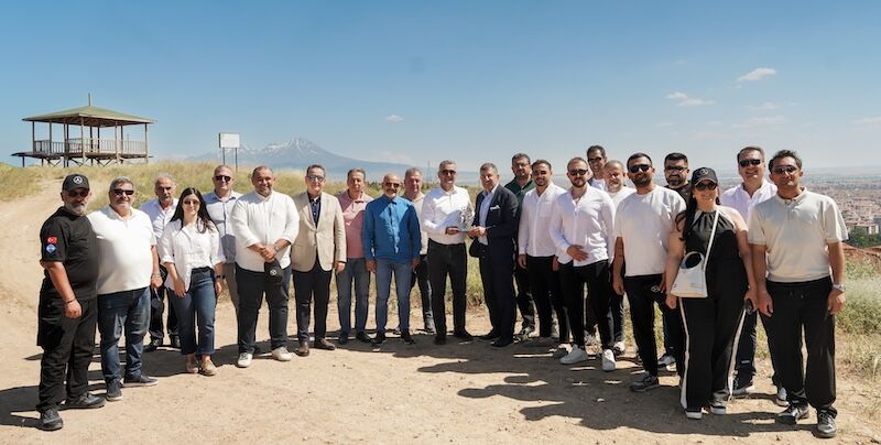 1783517975 Kamil Ko Mercedes Benz Fidan Dikimi 4