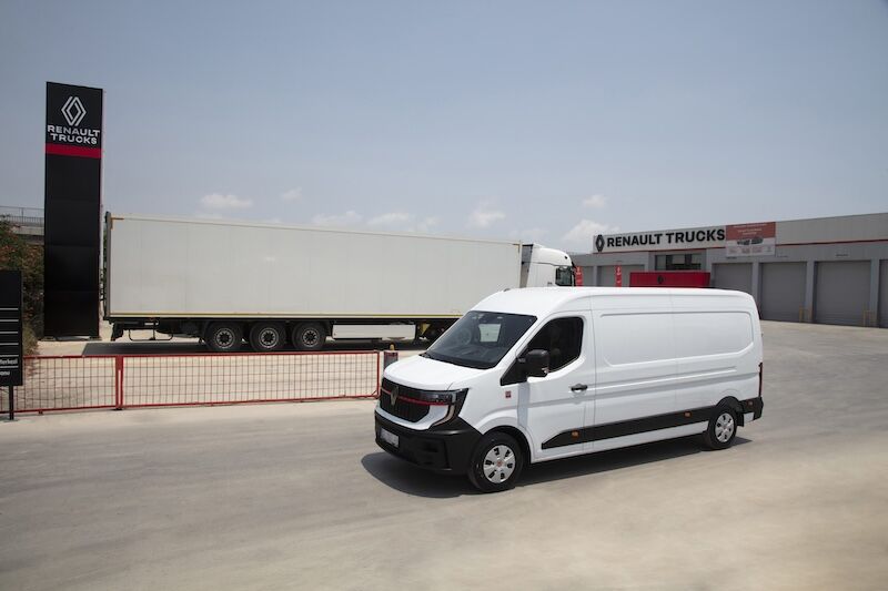 1783584227 Renault Trucks Master Red E D I T I O N Ko Se Ticaret Teslimat Go Rsel 2