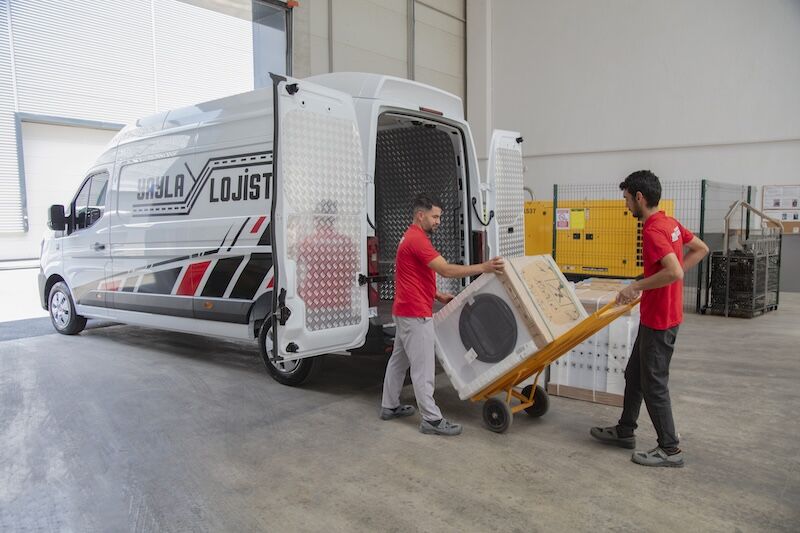 1784723038 Renault Trucks Master Red E D I T I O N Yayla Lojistik Teslimat Go Rsel 4