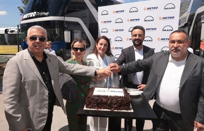 Metro Turizm & Neoplan Skyliner Teslimat 5