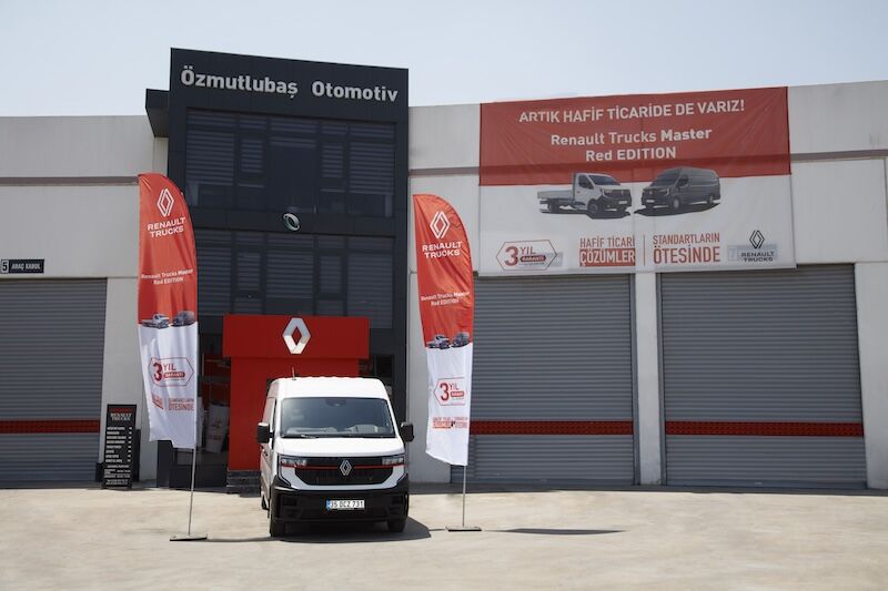 1785920236 Renault Trucks Master Red E D I T I O N O K N Lojistik Teslimat Go Rsel 2