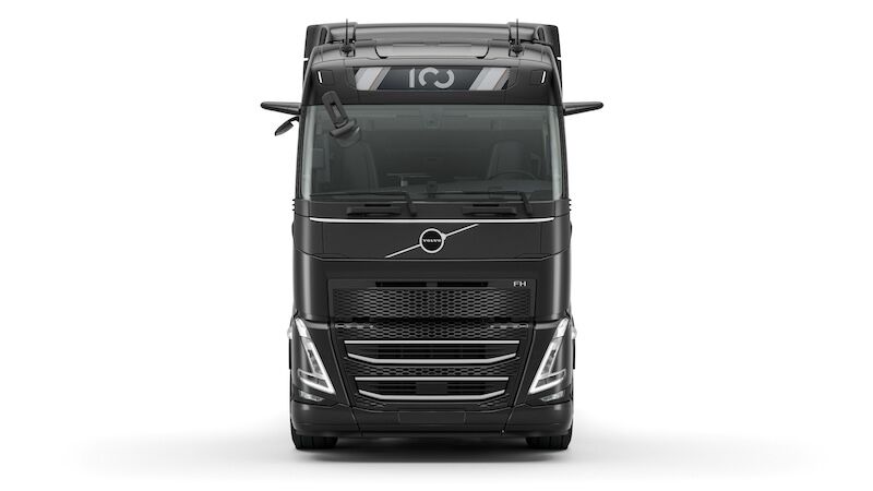 Volvo Trucks 100. Yıl Özel Seri 04