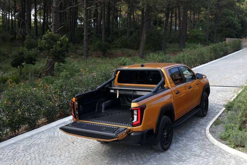 Yeni Toyota Hilux (9)