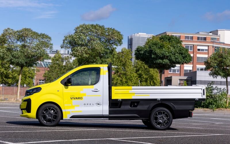 Opel Vivaro Kamyonet 2-1