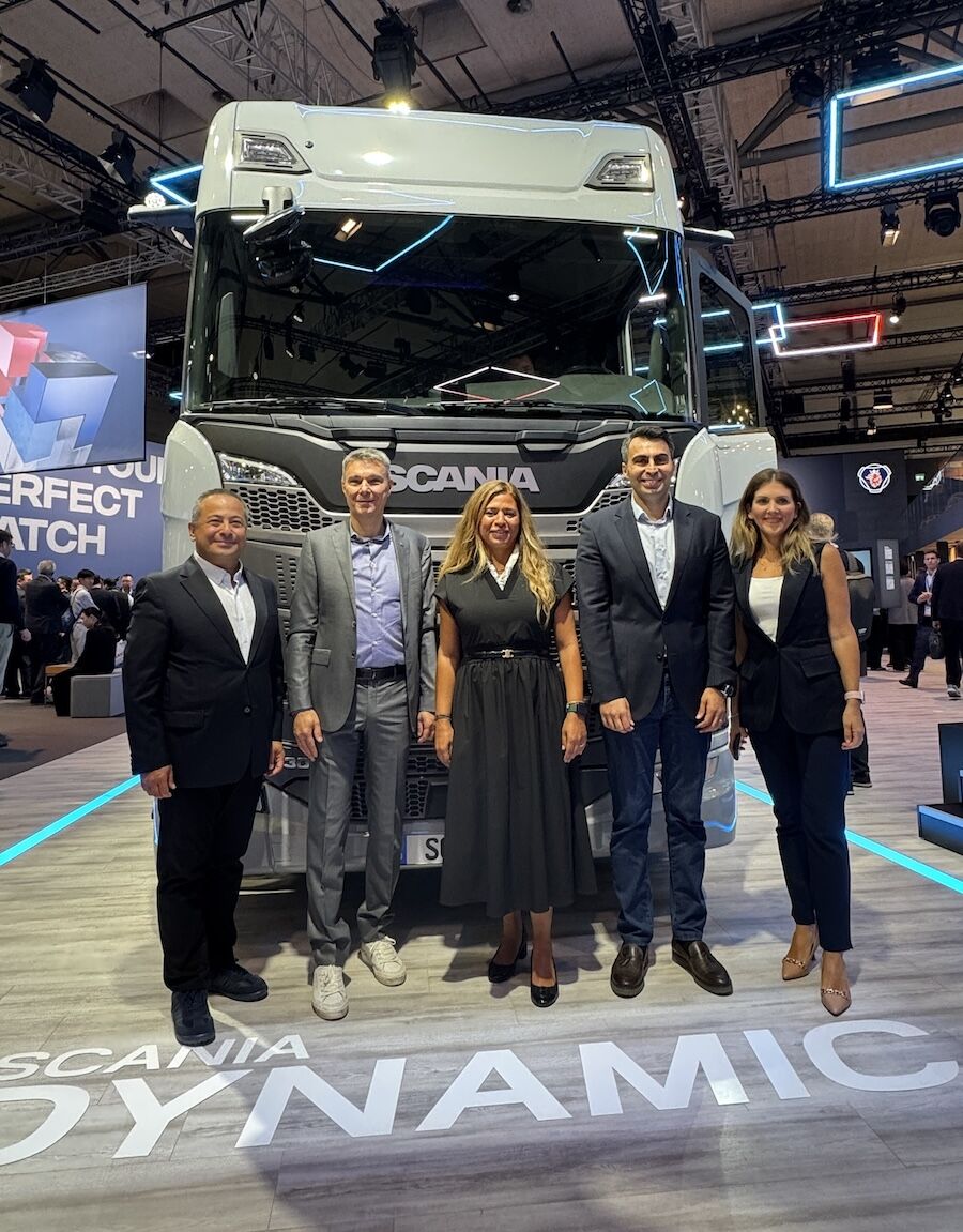 Scania I A A Ekip