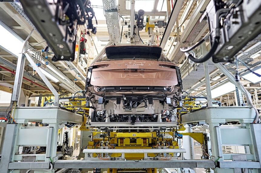 Skoda’nin Elektrikli Amiral Gemisi Suv’u Peaq’in Seri Uretimi Basladi (1)