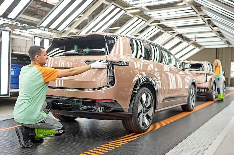Skoda’nin Elektrikli Amiral Gemisi Suv’u Peaq’in Seri Uretimi Basladi (4)