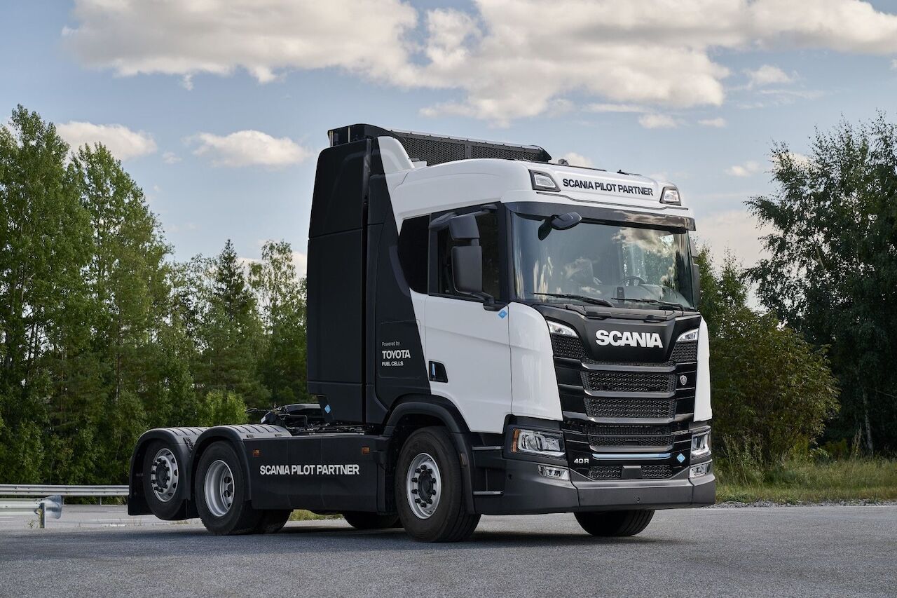 Toyota’nın hidrojen teknolojisi Scania kamyonlarında test edilecek
