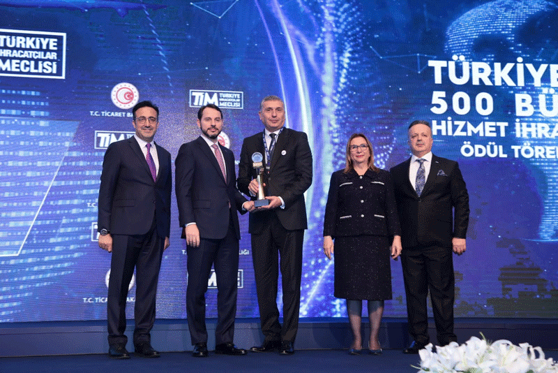 Mercedes-Benz Türk’e Türkiye İhracatçılar Meclisi’nden Ödül